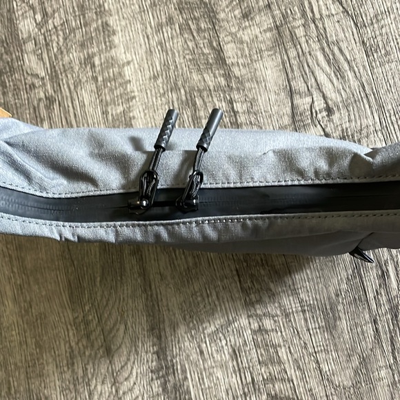 Jones Golf Clip On Bag Rooster Embroidery Bag outdoor Golf - Picture 6 of 8